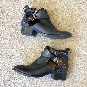 Jeffrey Campbell Everly Black Ankle Boots